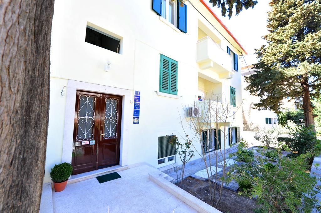 Guesthouse Villa Vice Split Exterior photo