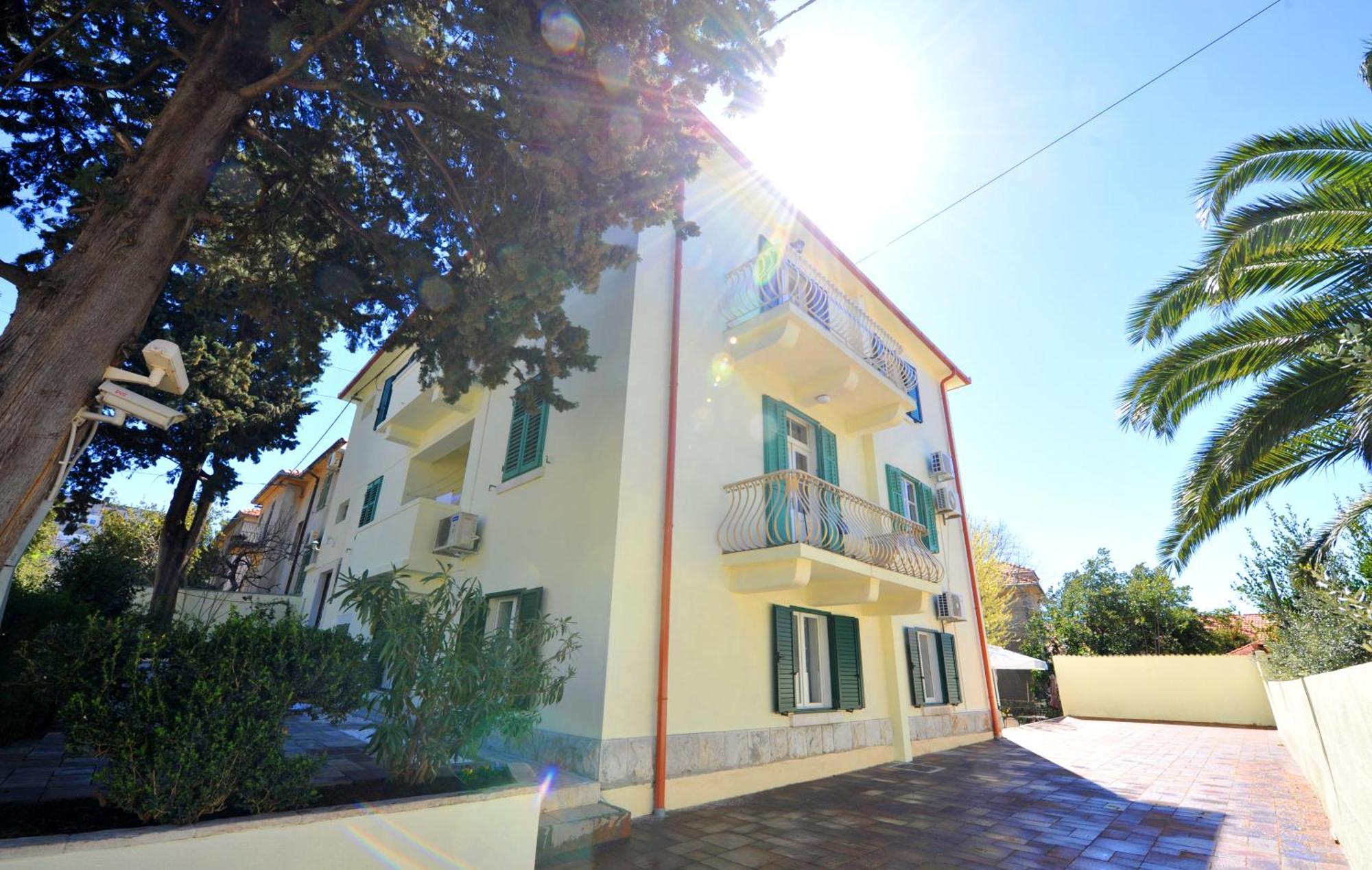 Guesthouse Villa Vice Split Exterior photo