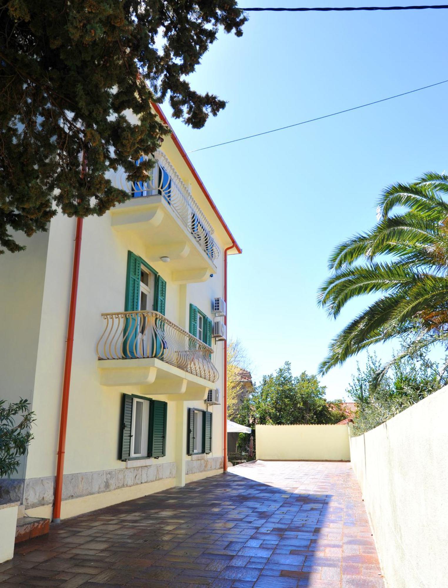 Guesthouse Villa Vice Split Exterior photo